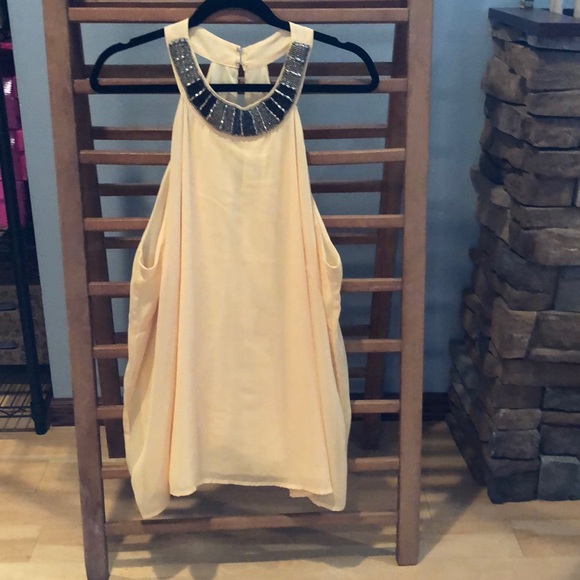 Plus size yellow tank top - Picture 2 of 4